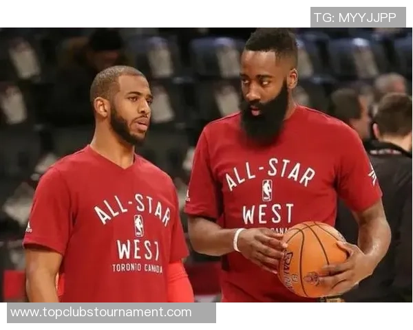 克里斯保罗:从控球大师到篮球传奇的辉煌旅程与影响力 克里斯保罗:从控球大师到篮球传奇的辉煌旅程与影响力